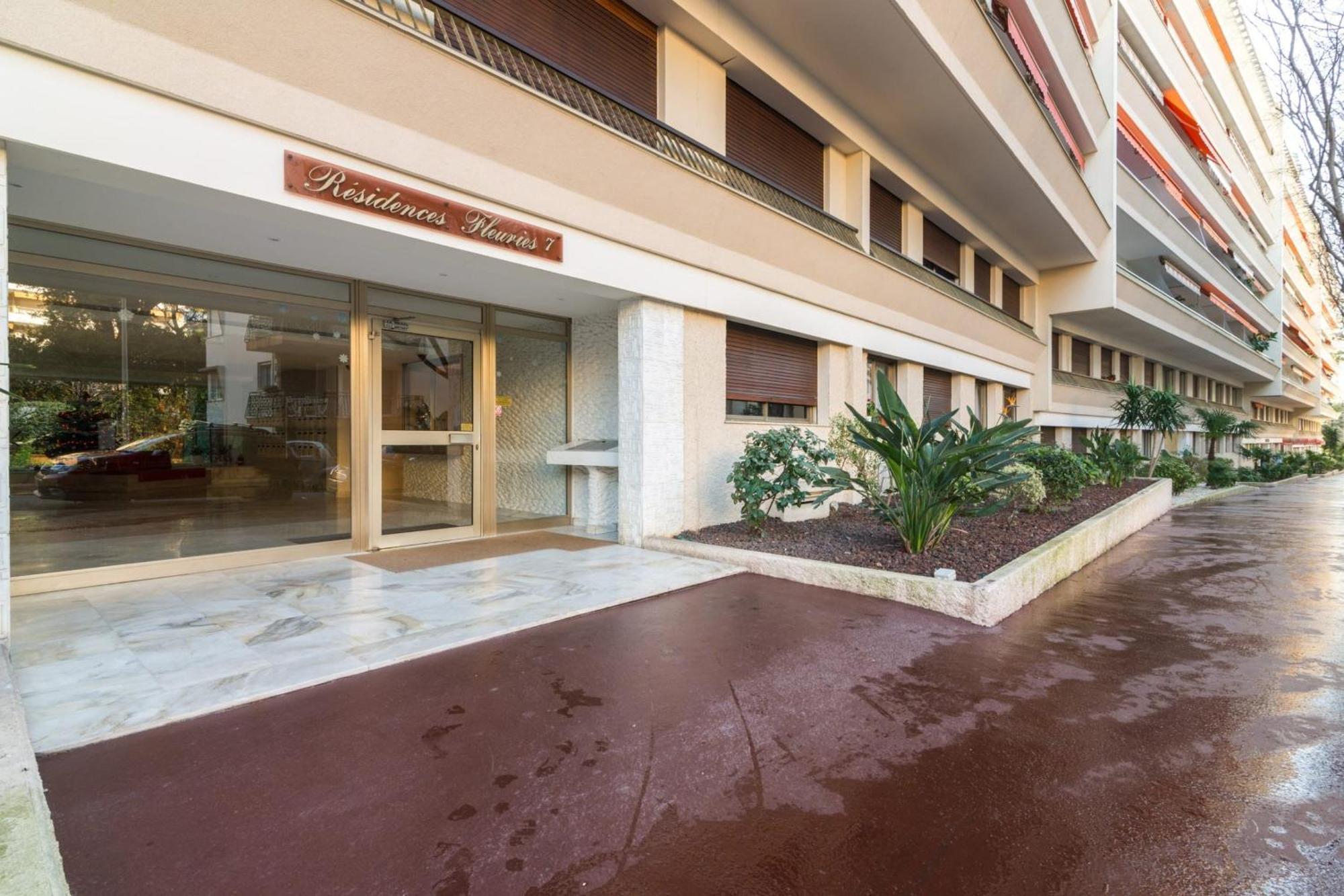 Superb 1 Bedroom Appartement - Close To Croisette Cannes Exterior photo